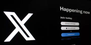 اعلان قابلیت Community Notes در شبکه اجتماعی X برای ارسال پیام مستقیم به کاربران
