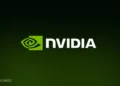 لوگوی سبز و سفید NVIDIA در مرکز پسزمینهای تیره و سبز، با واترمارک Neowin در گوشه پایین سمت چپ.