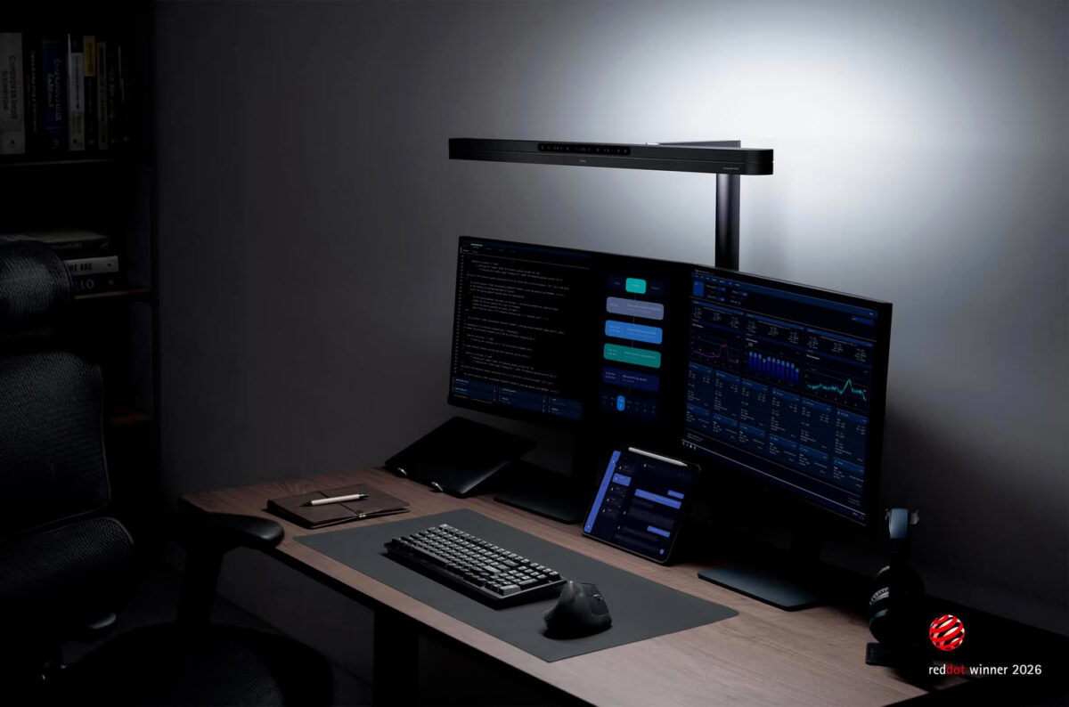 چراغ رومیزی BenQ ScreenBar Max برای میز دو مانیتوره