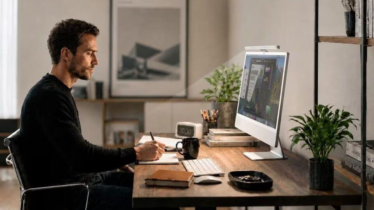 بنکیو دو چراغ جدید برای iMac و میزهای دو مانیتوره معرفی کرد