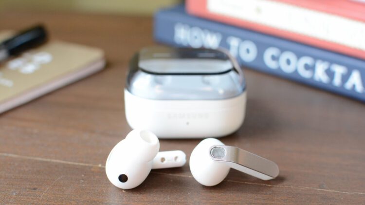 قابلیت سمعک به Galaxy Buds سامسونگ اضافه می شود