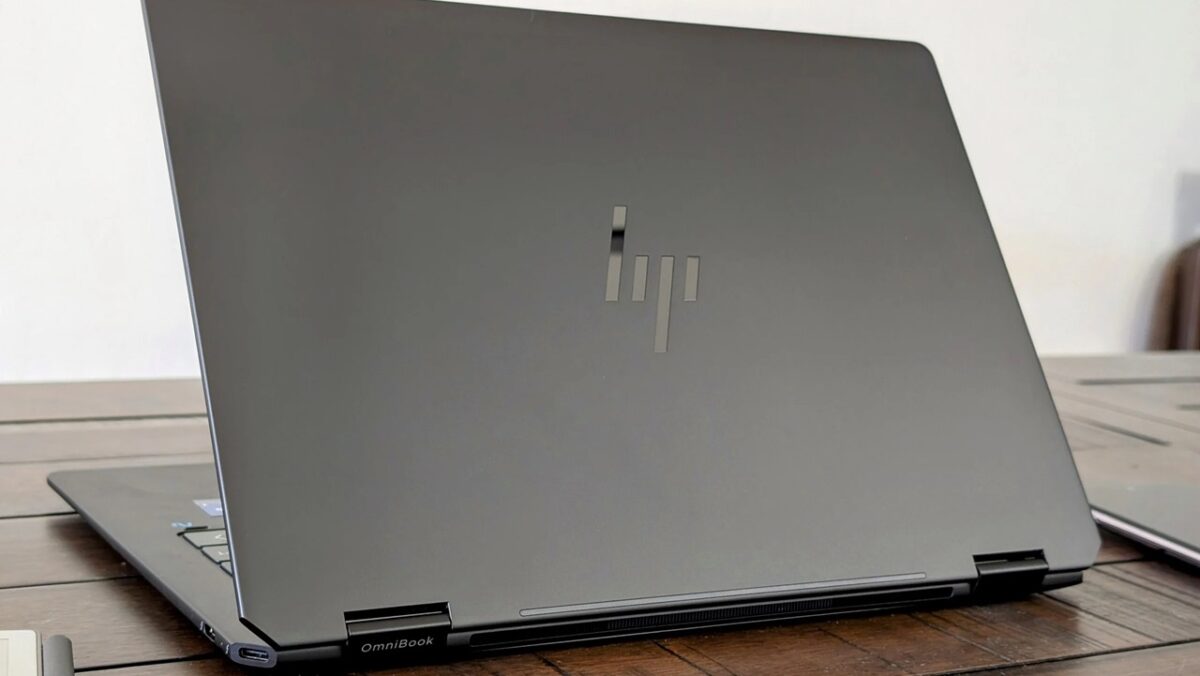 برای برنامهنویسی، HP OmniBook 5 Flip 14-fp0023dx میتواند گزینهای مناسب برای طیف گستردهای از کاربران باشد.