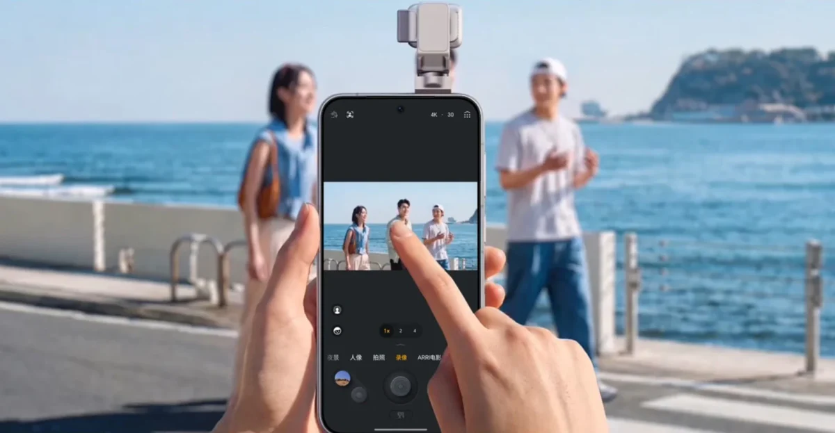 بازوی رباتیک دوربین گوشی Honor Robot Phone