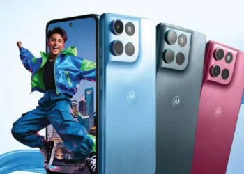 گوشی موتورولا Moto G Max با نمایشگر ۱۲۰ هرتزی و باتری ۷۰۰۰ میلیآمپرساعتی