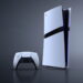 تصویر تبلیغاتی از کنسول سفید PlayStation 5 Pro و کنترلر DualSense سفید روی سطحی تیره، با پسزمینهای خاکستری و نورپردازی استودیویی.