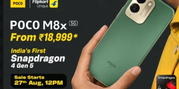 بنر تبلیغاتی Poco M8x 5G در رنگ سبز که گوشی در دست کاربر دیده میشود. تصویر قیمت آغازین ۱۸٬۹۹۹ روپیه، استفاده از Snapdragon 4 Gen 5 و شروع فروش در ۲۷ اوت ساعت ۱۲ ظهر را نمایش میدهد.