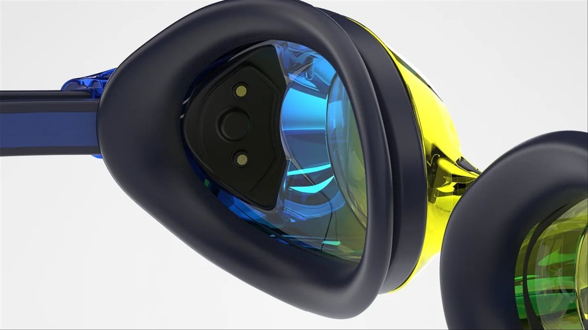 ماژول هوشمند Speedo iQ روی عینک شنا