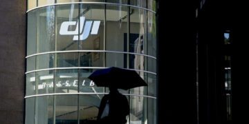 شرکت DJI یک قدم به خروج از تحریم آمریکا نزدیکتر شد