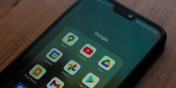 گوگل نخستین نگاه به آینده قابلیت سایدلود در اندروید را منتشر کرد