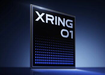 نمایی از تراشه XRING 01