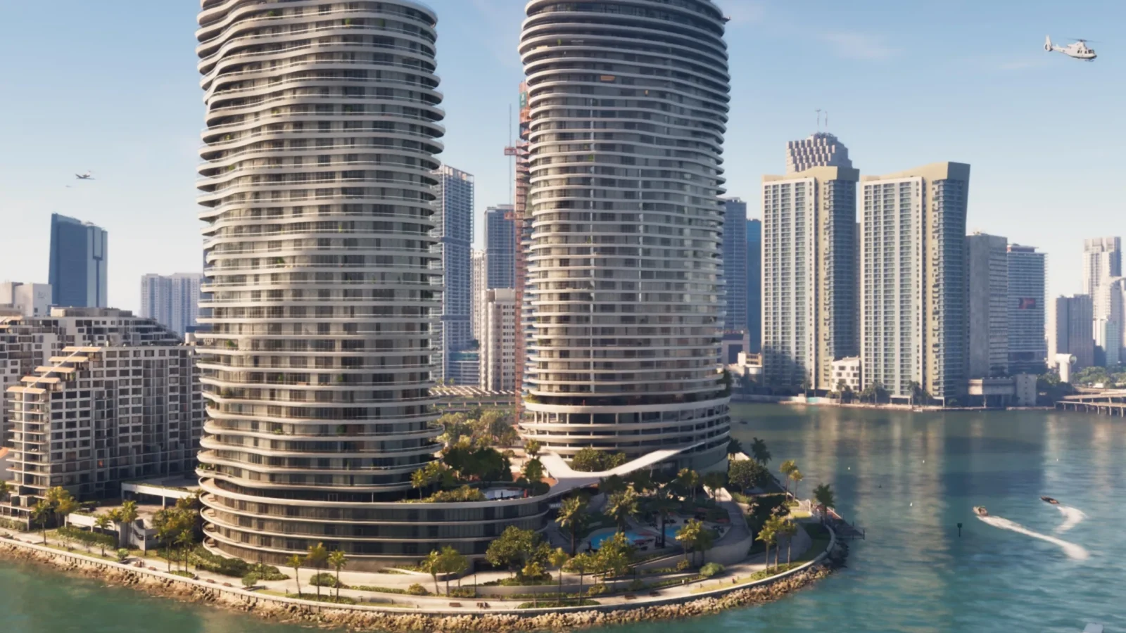 نمای سینمایی برجهای مسکونی دو قلوی موجدار شیشهای Vice City در پسزمینه آسمان آبی صاف، با برجهای مسکونی شهر در پسزمینه، درختان نخل روی برآمدگیهای جزیره و قایقهای متحرک در آبهای فیروزهای روشن؛ پلهای طولانی در افق دوردست دیده میشوند و یک بالگرد در پرواز است.