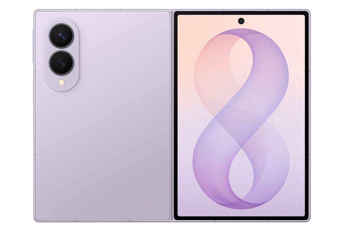 نمایشگر داخلی گوشی تاشو Galaxy Z Fold 8