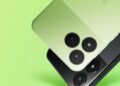گوشی HMD Asha 305 با نمایشگر ۵ اینچی و باتری قابل تعویض معرفی شد