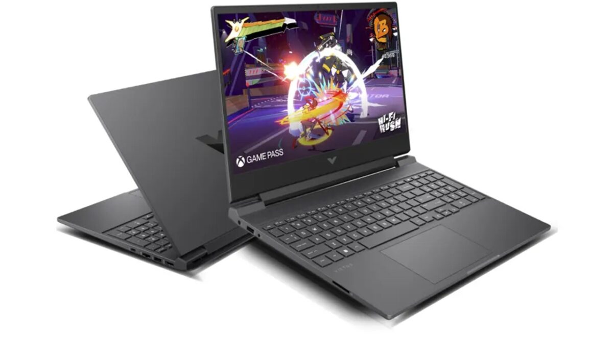 HP Victus 15 FB2082WM در گروه لپ تاپهای گیمینگ اقتصادی HP قرار میگیرد و معمولا با ترکیبی از پردازنده AMD و GPU مجزای NVIDIA یا AMD عرضه میشود.