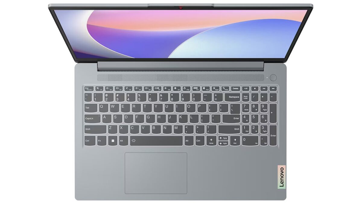 Lenovo IdeaPad Slim 3 15IRH10 در گروه لپ تاپهای عمومی قرار دارد و برای کاربرانی طراحی شده که بیشتر به قابلحمل بودن، مصرف انرژی منطقی و عملکرد روزمره اهمیت میدهند.