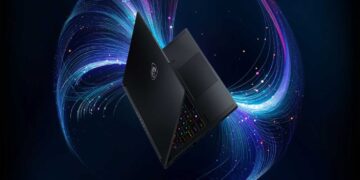 لپتاپ گیمینگ MSI Stealth 16 AI با درب باز و کیبورد نورپردازی RGB، شناور روی پسزمینهی انتزاعی تیره با رگههای موجی آبی و بنفش.