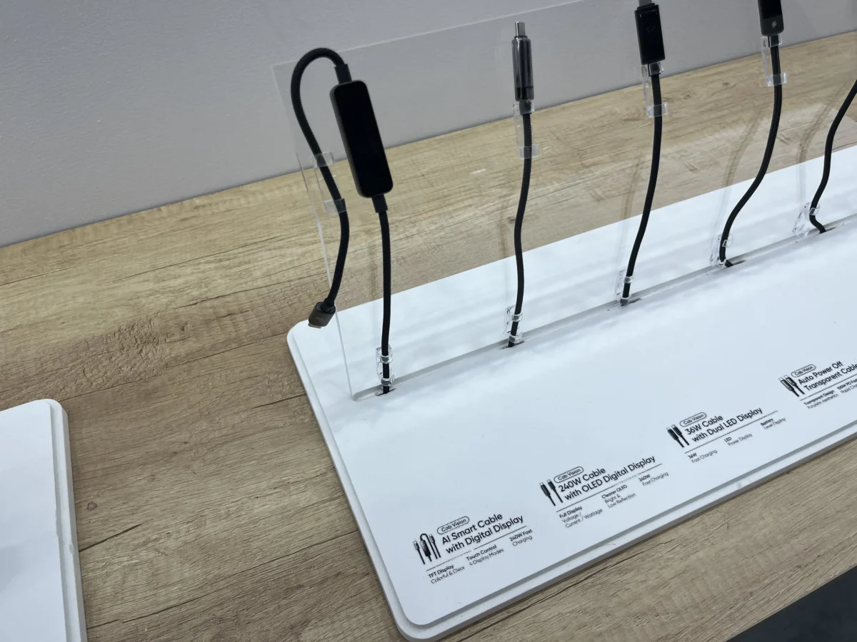 کابل USB-C هوشمند Mcdodo با حداکثر توان 240 واتی در نمایشگاه IFA 2026