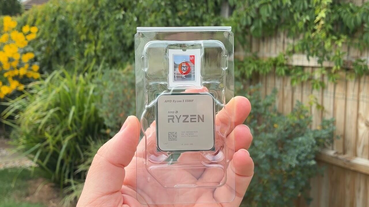 تصویری از پردازنده Ryzen 5 5500F