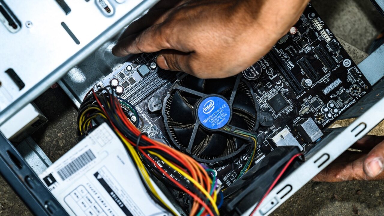 تصویری از پردازنده Core i7