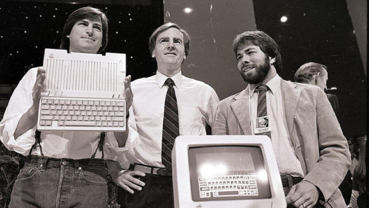 کامپیوتر ۵۰ ساله Apple I به حراج گذاشته می‌شود