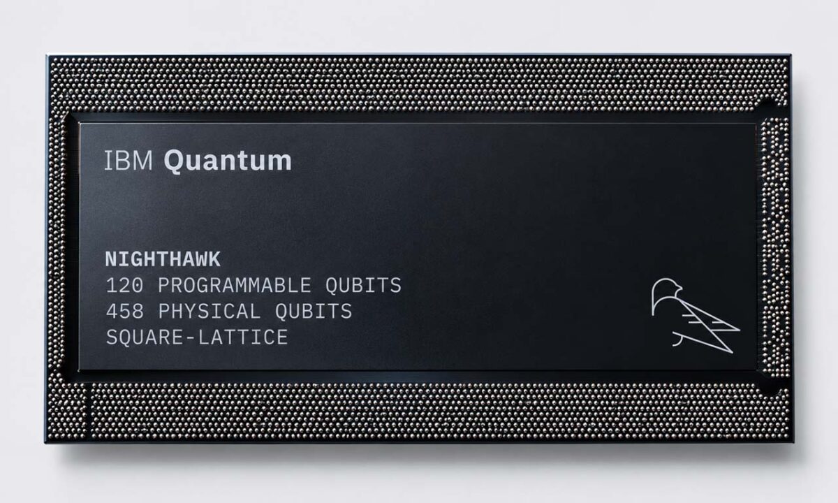 پردازنده کوانتومی Nighthawk شرکت IBM با ۱۲۰ کیوبیت قابل برنامهریزی
