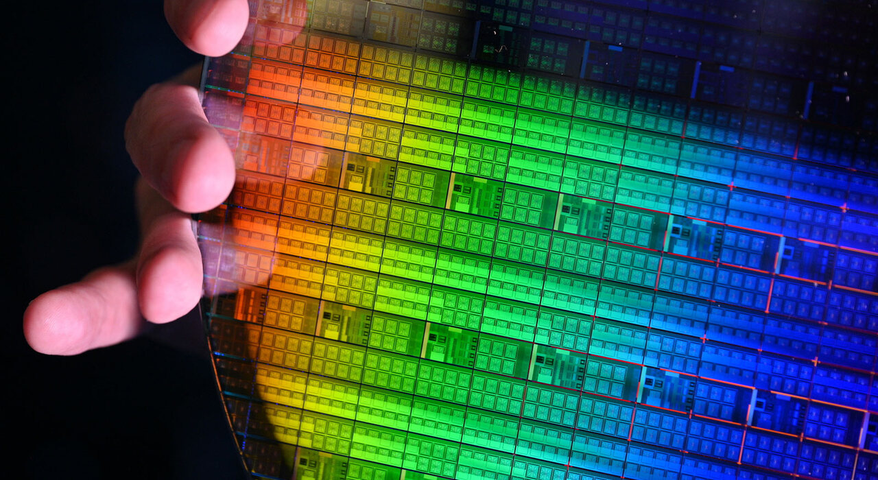تصویری از MicroLED