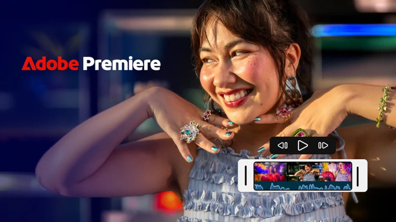 زن جوانی با لبخند و زیورآلات پرزرقوبرق و دستهای بالا برده در پسزمینه، با لوگوی قرمز Adobe Premiere در سمت چپ و المان رابط کاربری تایملاین ویدیو با دکمههای کنترل پخش در پیشزمینه.