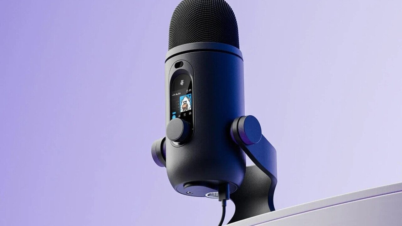تصویری از میکروفون لاجیتک Blue Yeti 2