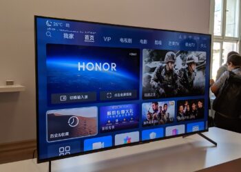 هواوی تلویزیون ۹۸ اینچی با نمایشگر Super MiniLED معرفی کرد