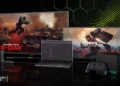 بنر سرویس ابری GeForce NOW انویدیا شامل تلویزیون، لپ‌تاپ، کنترلر بازی و دانگل استریم در حال نمایش بازی‌های گیرز آو وار و کنترل رزونانت.