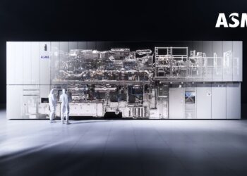 تقاضای فزاینده برای تراشه ASML نشان داد تب هوش مصنوعی هنوز فروکش نکرده است