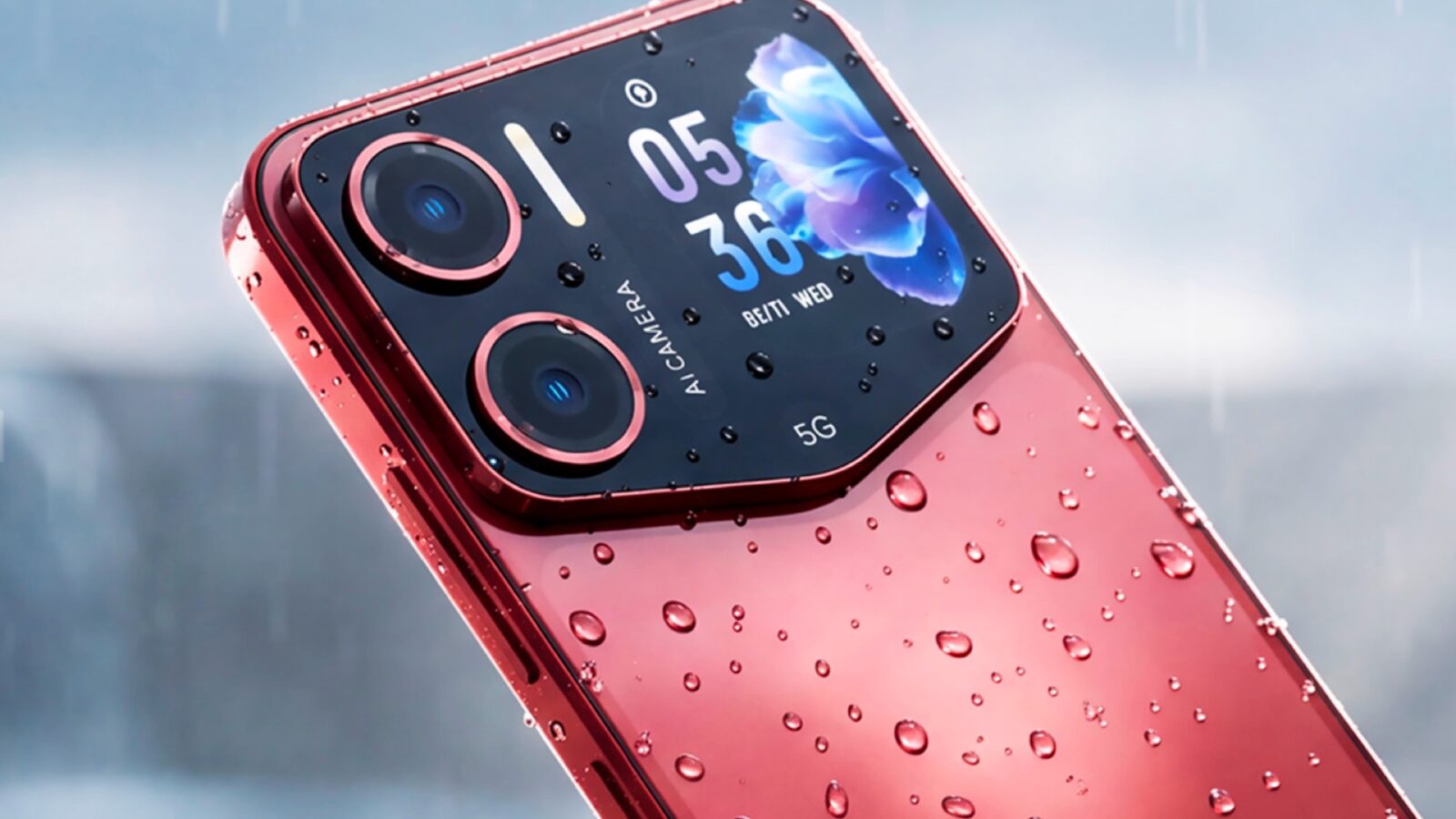 نمای نزدیک پشت گوشی قرمز Acer Sospiro A70 با دوربینهای دوگانه و نمایشگر کوچک پشتی، پوشیده از قطرههای آب.