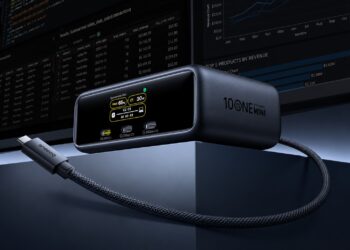 بیسوس داک ۱۰ در ۱ جدیدی با نمایشگر هوشمند و خروجی تصویر 4K معرفی کرد