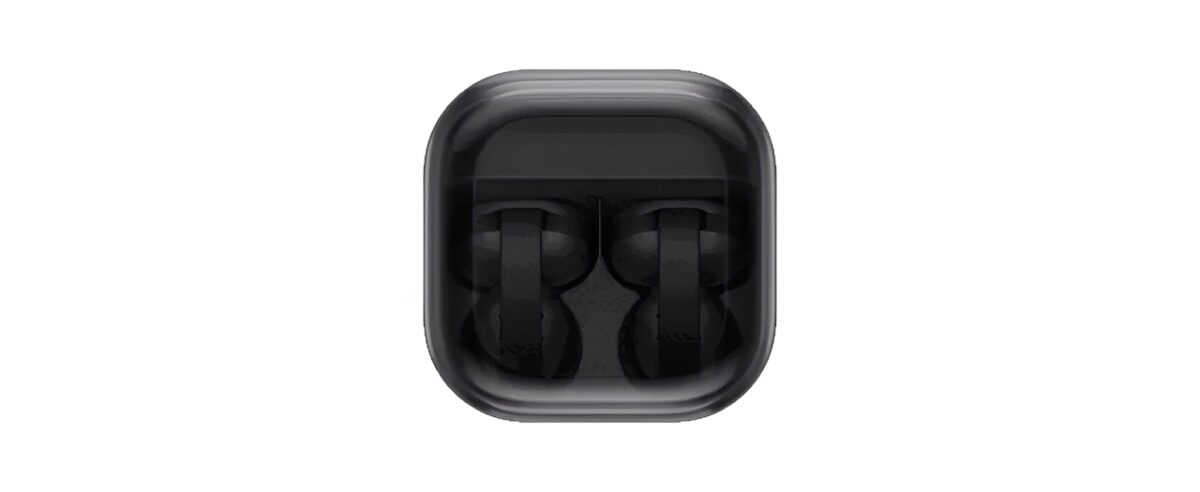 محفظه شارژ Galaxy Buds On با طراحی مکعبی و درپوش نیمهشفاف