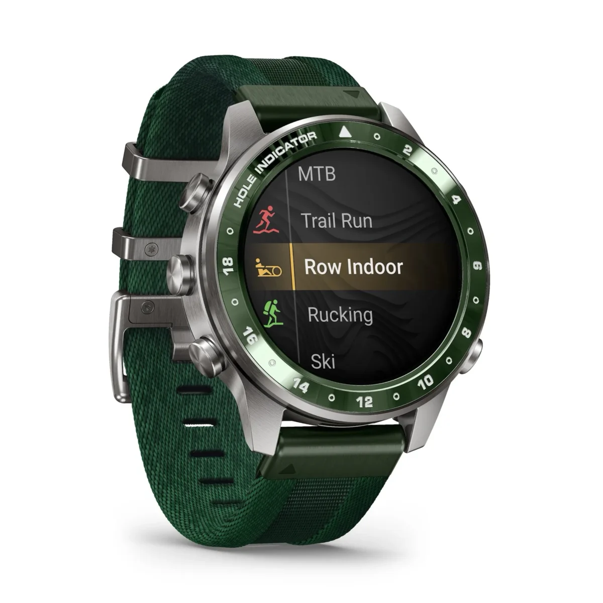 ساعت هوشمند Garmin با بدنه استیل، قاب سبزرنگ و بند نایلونی سبز بافتنی که منوی ورزشی شامل گزینههای دویدن، پیادهروی و قایقرانی را نمایش میدهد.