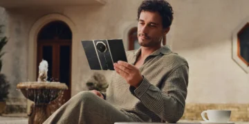 گوشی سهتاشوی هواوی میت XT 2 راهی بازار جهانی می شود