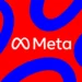 لوگوی سفید شرکت Meta، شامل علامت بی‌نهایت و واژه Meta، در مرکز یک پس‌زمینه قرمز پررنگ با نوارهای منحنی آبی که به شکل چرخان از چهار گوشه تصویر به سمت مرکز حرکت می‌کنند