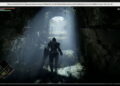 اسکرینشات گیمپلی ریمیک بازی Demon’s Souls با شبیهساز روی پیسی با کارت گرافیک RTX 5090 و پردازنده i9-14900K، در حال هدایت شخصیت زرهپوش از تونلی تاریک و سنگی بهسمت خروجی پرنور.