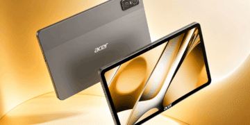نمای روبه‌رو و پشت تبلت خاکستری Acer Iconia Tab 12 5G با نمایشگر تمام‌صفحه و دوربین دوگانه پشتی، روی پس‌زمینه‌ای طلایی.
