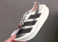 کفش مفهومی Adidas Adizero Gearshift با رویه سفید و مشکی و طراحی مخصوص دویدن