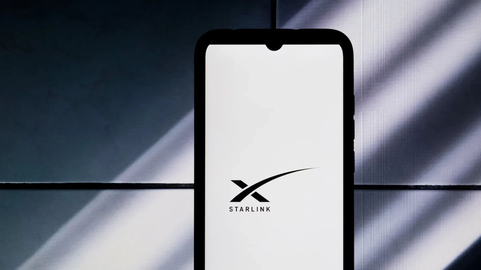 وعده سه‌ساله ایلان ماسک برای راه‌اندازی شبکه تلفن همراه Starlink Mobile