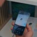 تصویری از Google Search Live روی گوشی کاربر