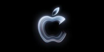 لوگوی درخشان Apple با خطوط چندلایهی سفید و رنگی در مرکز پسزمینهی سیاه.