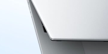 تصویری از لپتاپ Orico Obook 15 AI